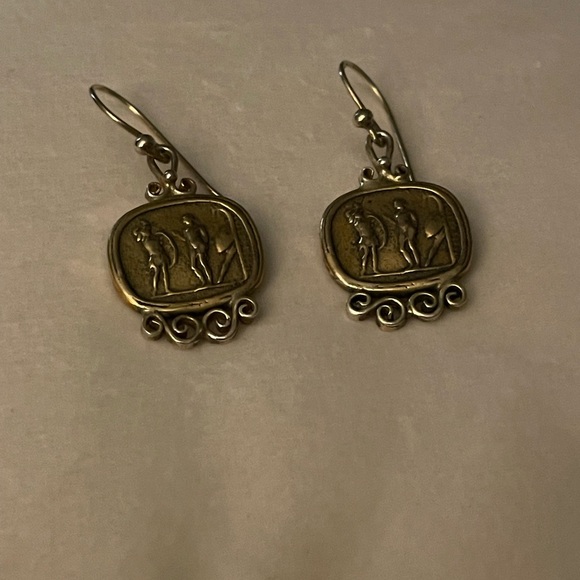 Ancient Greece and Roman drop earrings EUC - Picture 6 of 7